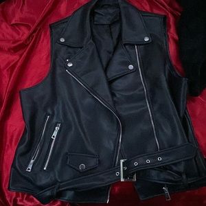 Xl PU leather biker vest